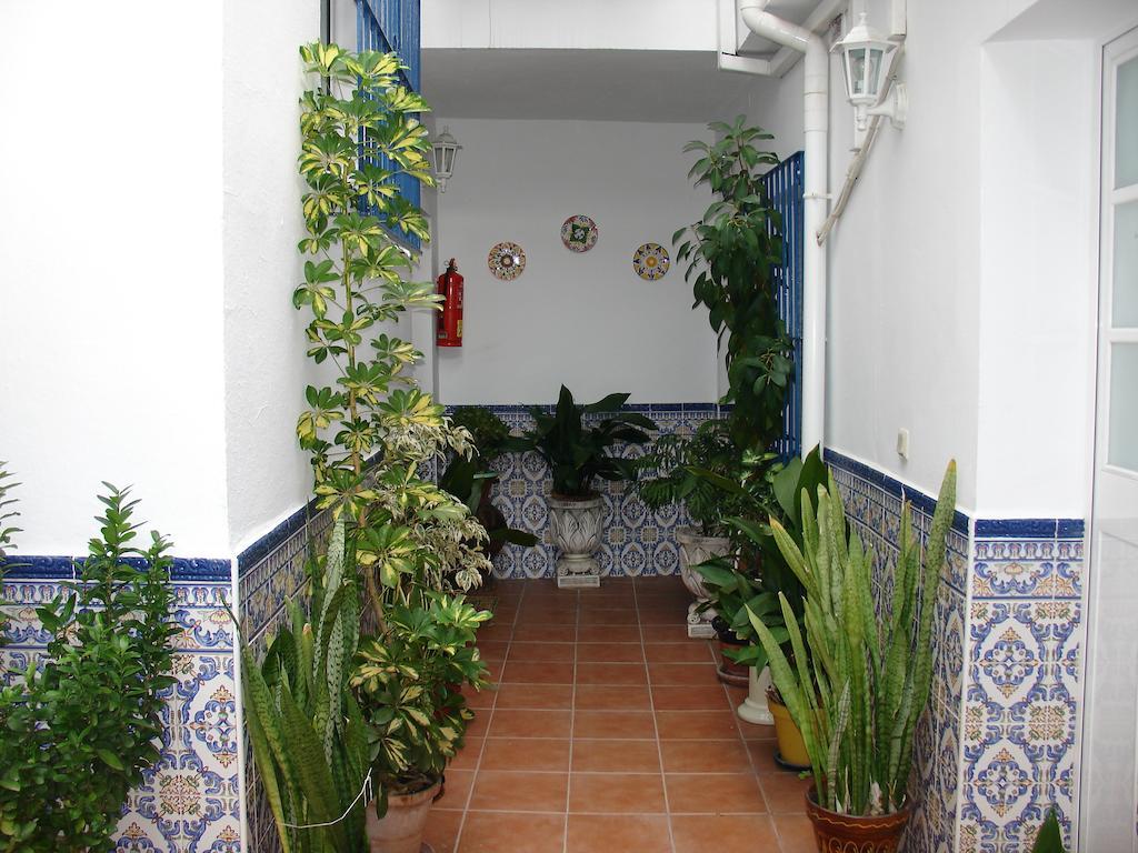 Hostal San Ramon Hotel Marbella Exterior photo