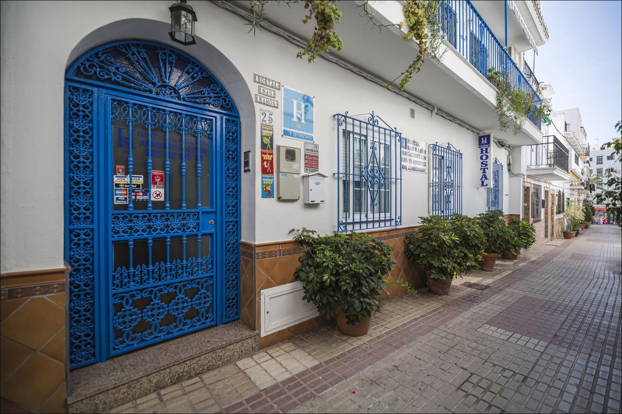 Hostal San Ramon Hotel Marbella Exterior photo